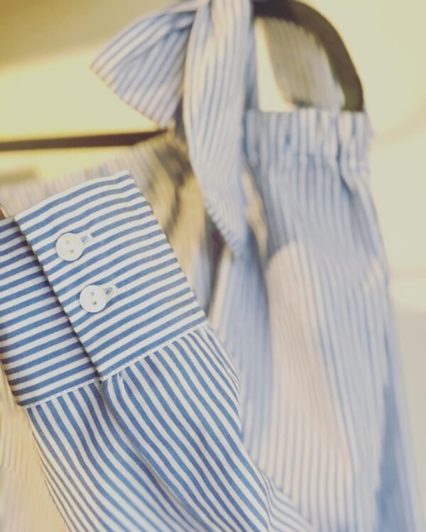 H&M- Camisa c/cuello bote - Imagen 4